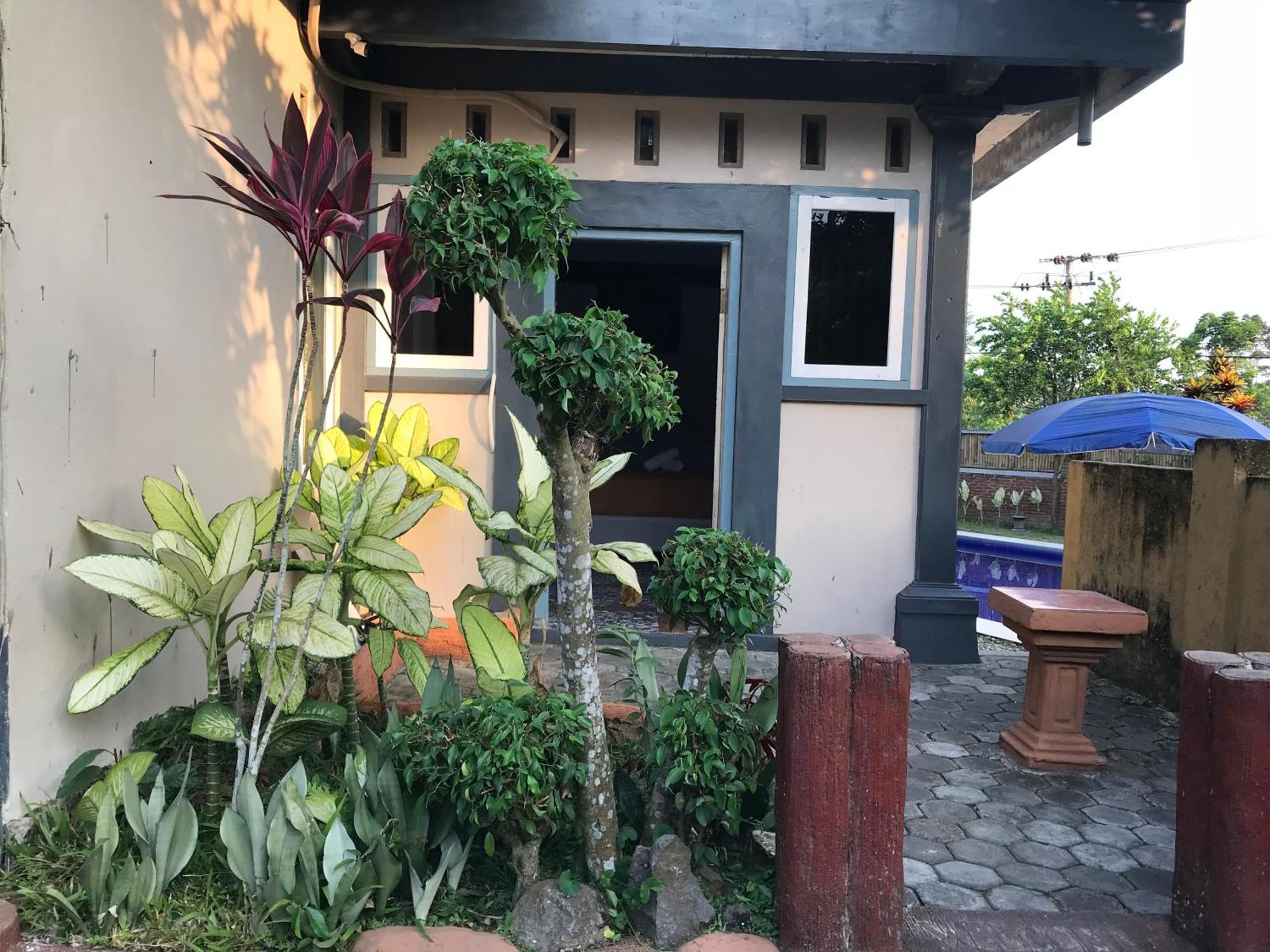 Bello Bungalow Batukliang Exterior photo