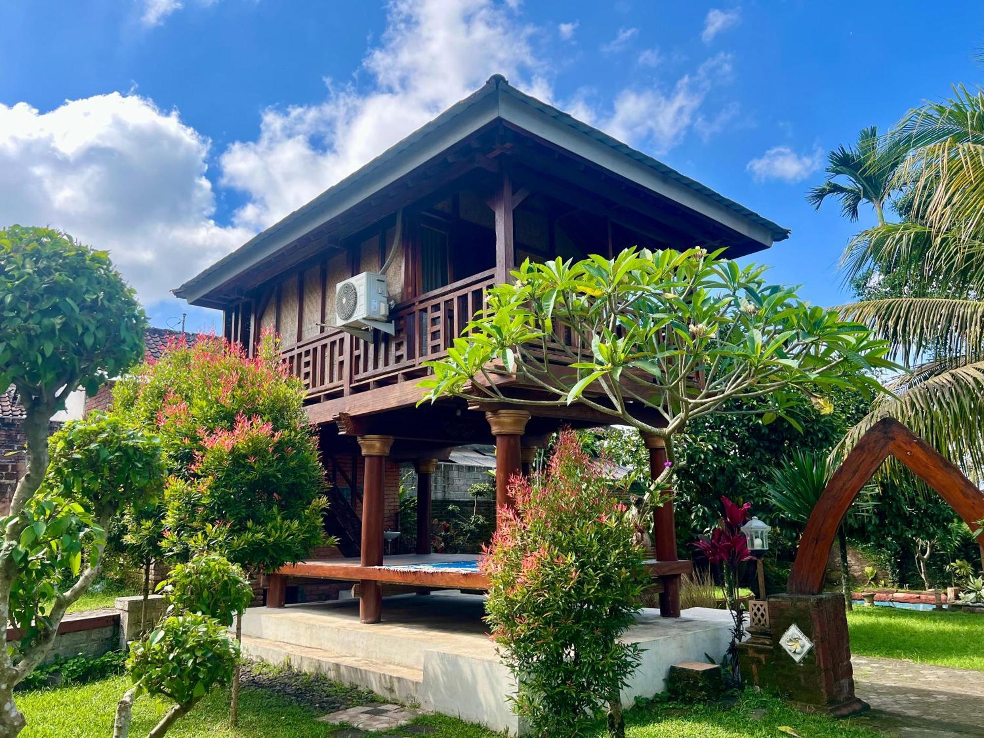 Bello Bungalow Batukliang Exterior photo